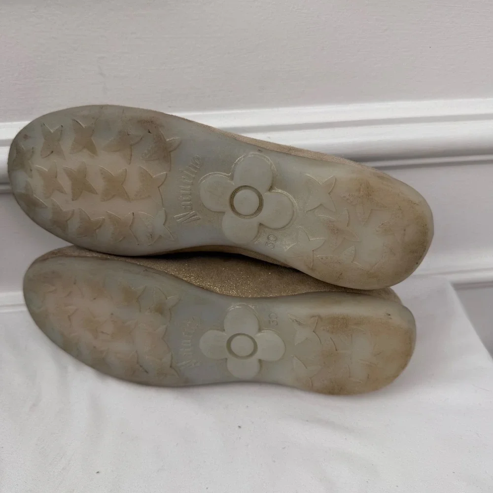 Naturino Girls Gold Suede Shimmer Ballet Flats Elastic Straps Size 30